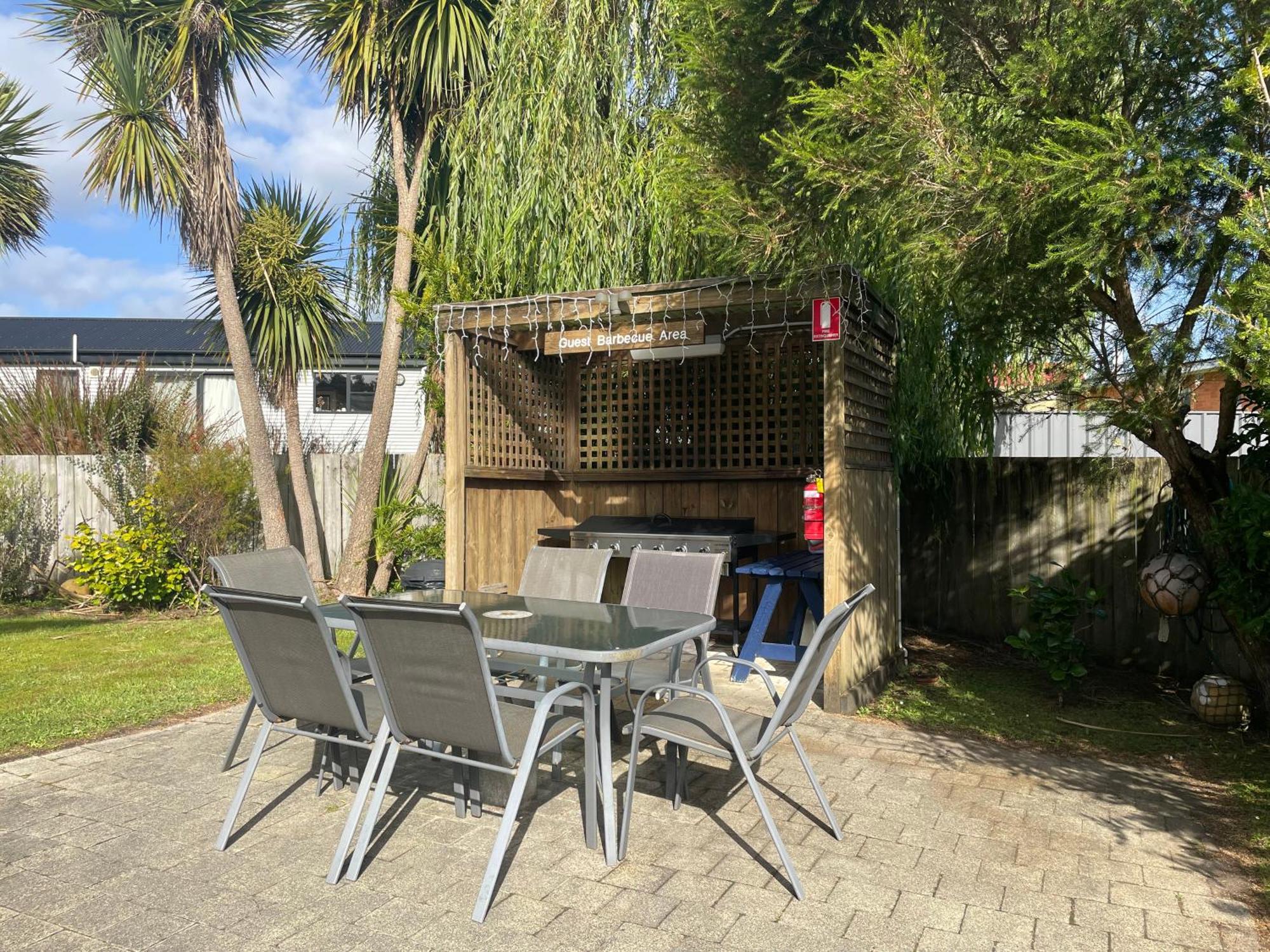 Castaway Holiday Apartments Strahan Exterior foto
